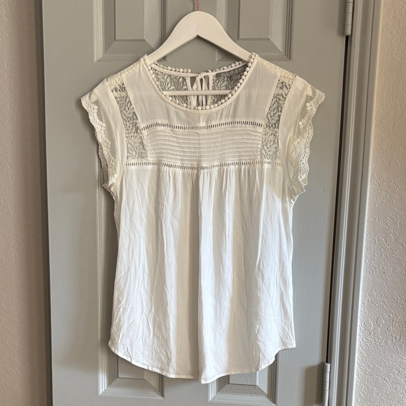 Tops - Elegant White Lace Trim Women's Top